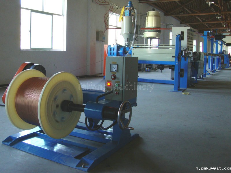 70+35型PLC电脑式高速押出机